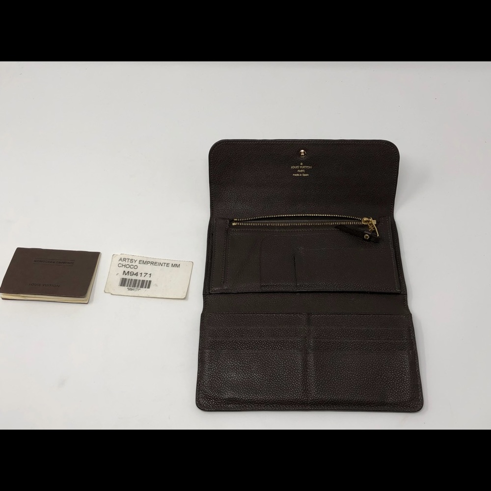 100% Guaranteed Authentic Louis Vuitton Wallet